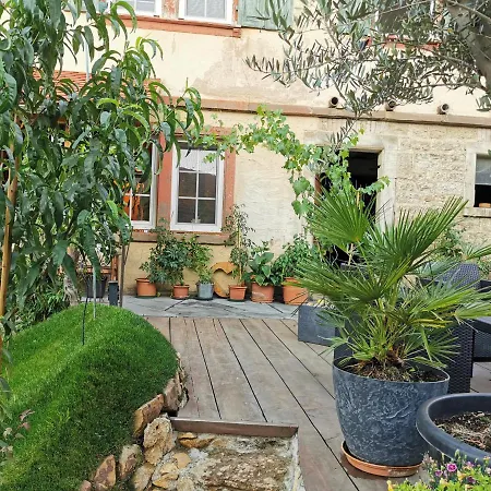 Unser Keltenhof بيت ضيافة Niederstetten